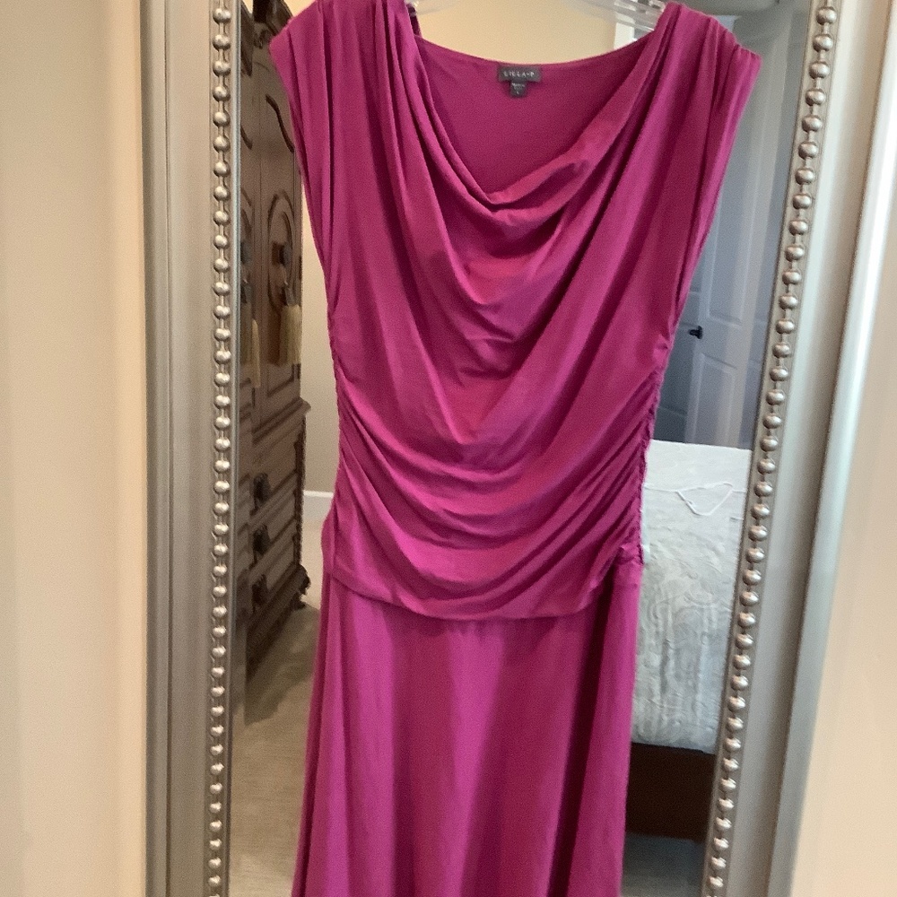 Dress - Picture 1 of 3